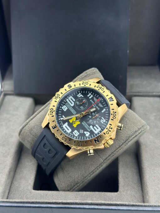 BREITLING RUBBER STRAP WRISTWATCH - Image 11