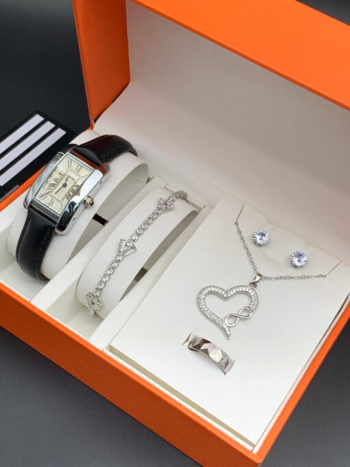 UNIQUE LADIES WRISTWATCH SET - Image 7