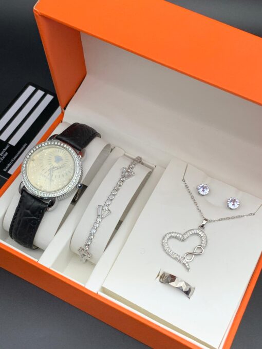 UNIQUE LADIES WRISTWATCH SET - Image 3