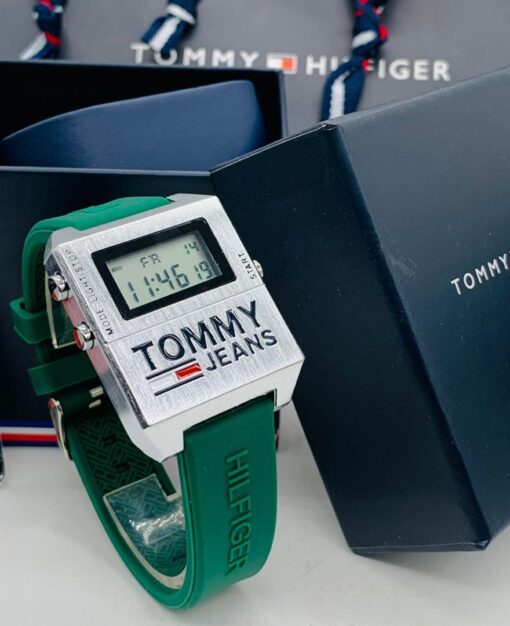 TOMMY HILFIGER RUBBER DIGITAL WATCH - Image 9