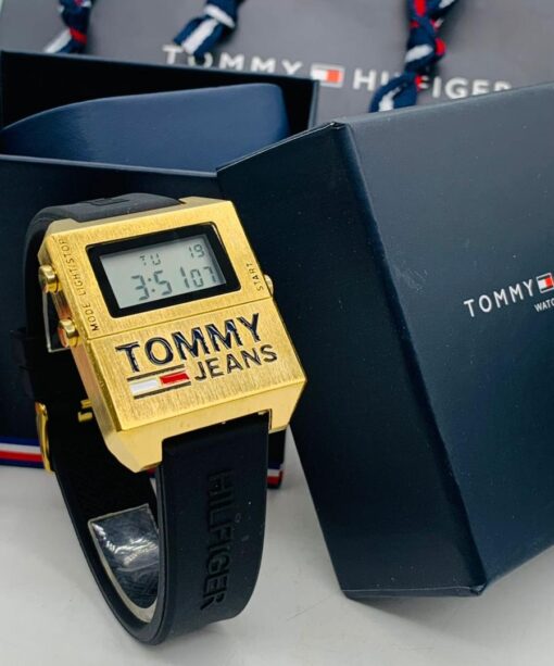 TOMMY HILFIGER RUBBER DIGITAL WATCH - Image 4