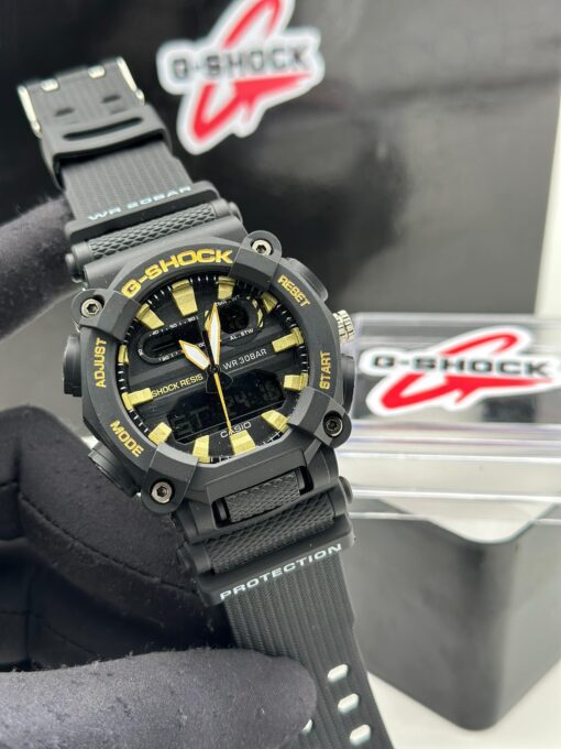 Classic G-Shock Rubber Strap Watch - Image 5