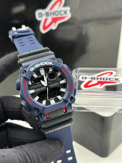 Classic G-Shock Rubber Strap Watch - Image 3