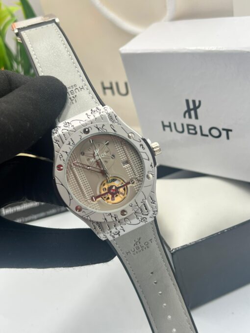 Hublot Leather Strap Watch - Image 8