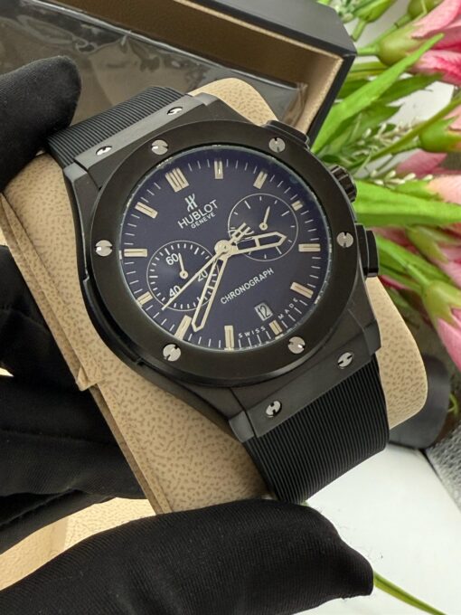 Hublot Active Chronograph Wristwatch - Image 5