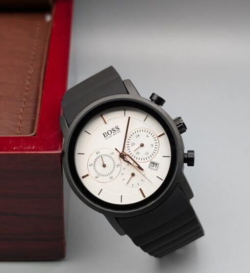 HUGO BOSS LEATHER STRAP WATCH - Image 4