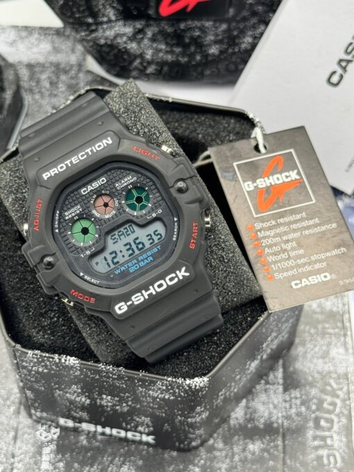 DW-5900RS Casio (G-SHOCK) - Image 3