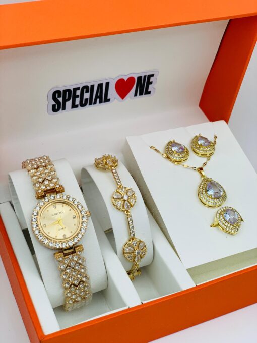 BEAUTIFUL & UNIQUE LADIES SET WRISTWATCH - Image 15