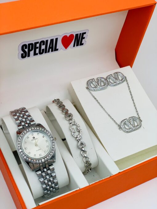 BEAUTIFUL & UNIQUE LADIES SET WRISTWATCH - Image 2