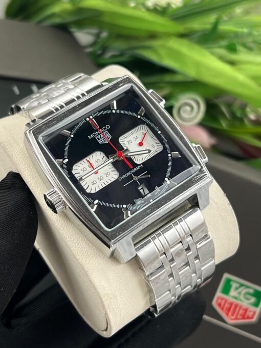 TAG MONACO WRISTWATCH