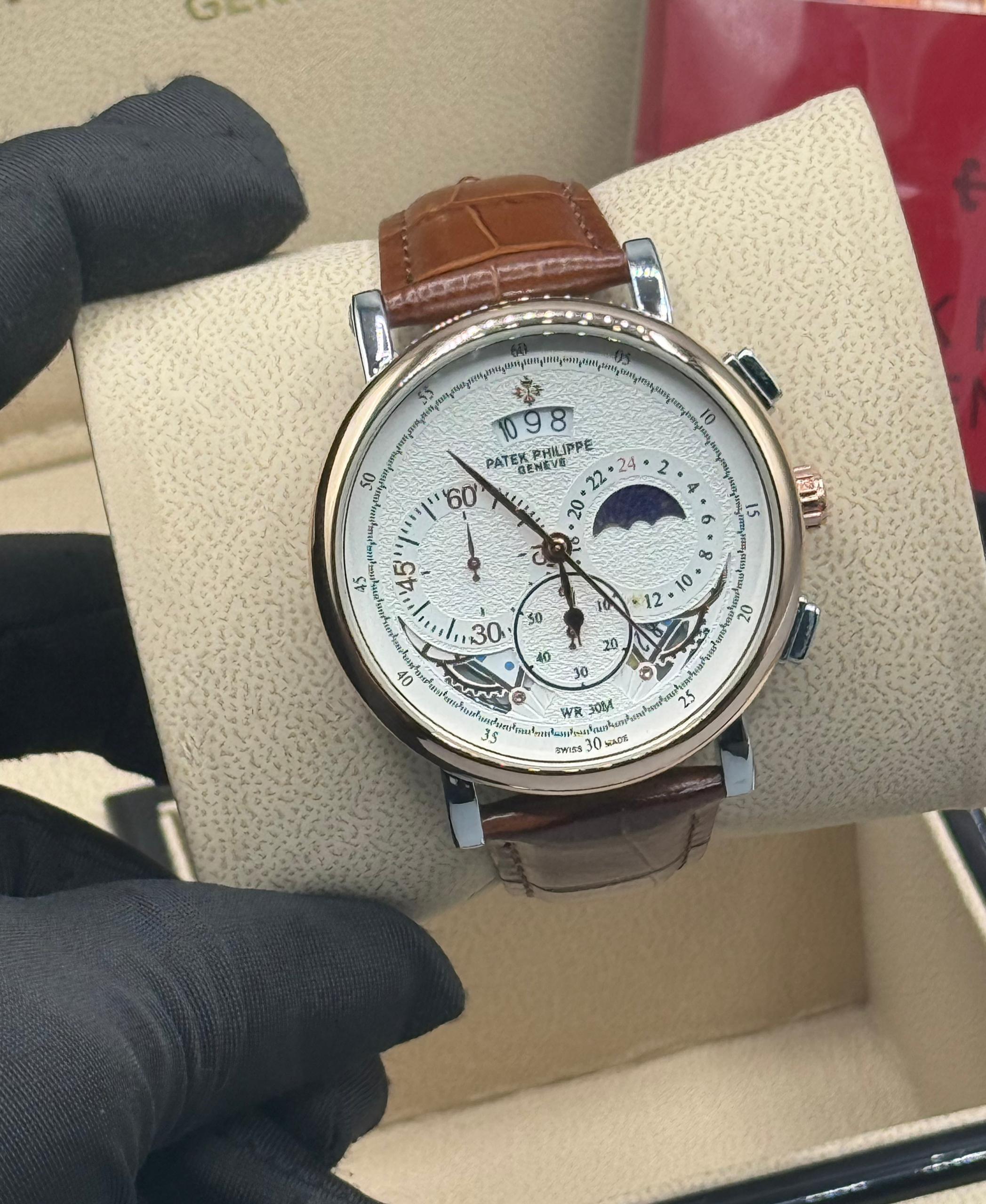 ACTIVE CHRONOGRAPH PATEK PHILIPPE LEATHER WATCH