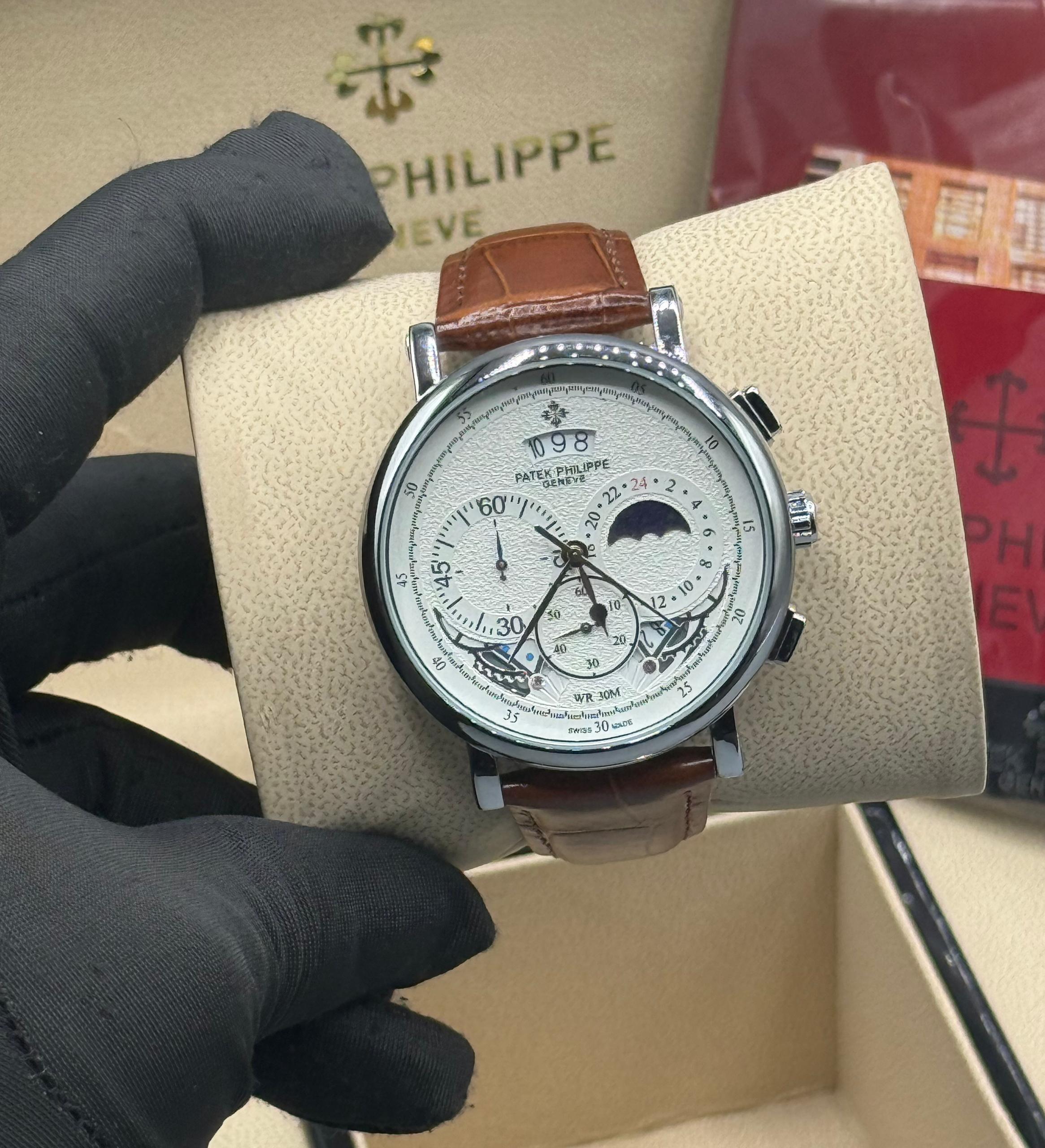 ACTIVE CHRONOGRAPH PATEK PHILIPPE LEATHER WATCH - Image 4
