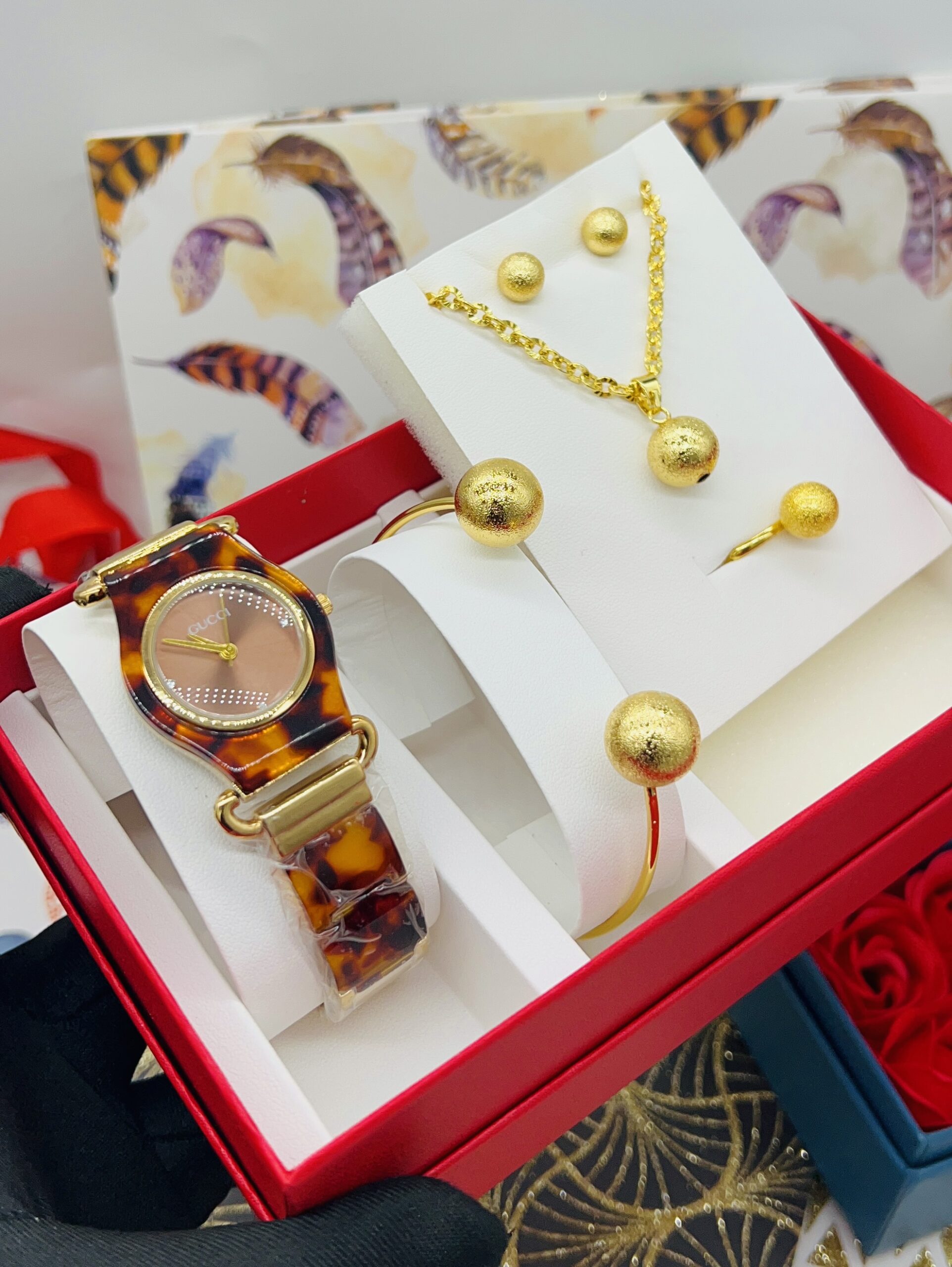 Quality Female Set Wristwatch - Image 18